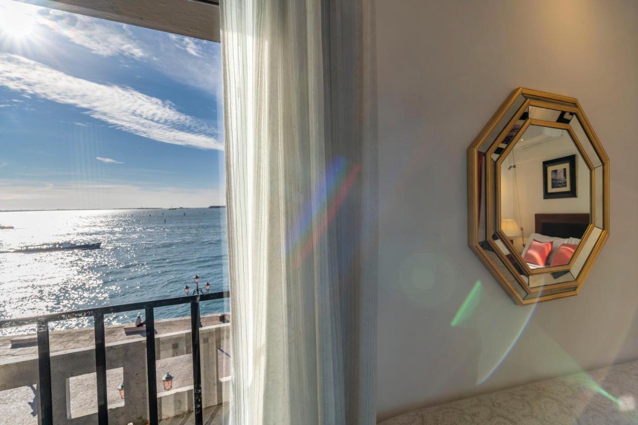 Fenix Turandot Suite เวนิส ภายนอก รูปภาพ